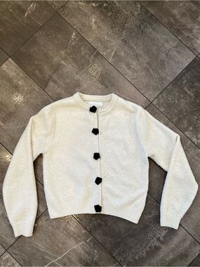 Zara Cozy Cream Button-Front  Sweater cardigan size 13/14